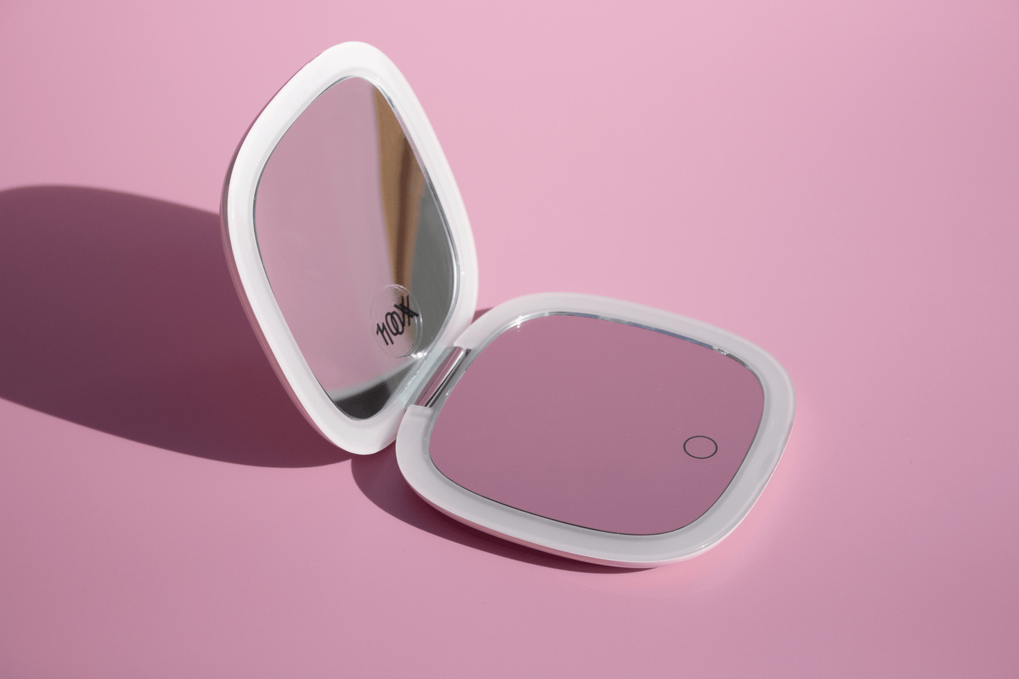 Compact LED Mirror, The Baby Pink Type opened view